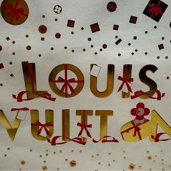 Louis Vuitton Holiday 2023 Shopping Bag and Small Dust Bag - Picture 2 of 16